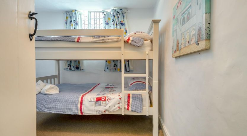 Photo of 5 Bed in Bramfield