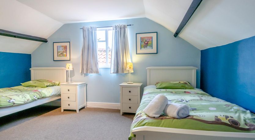 Photo of 5 Bed in Bramfield