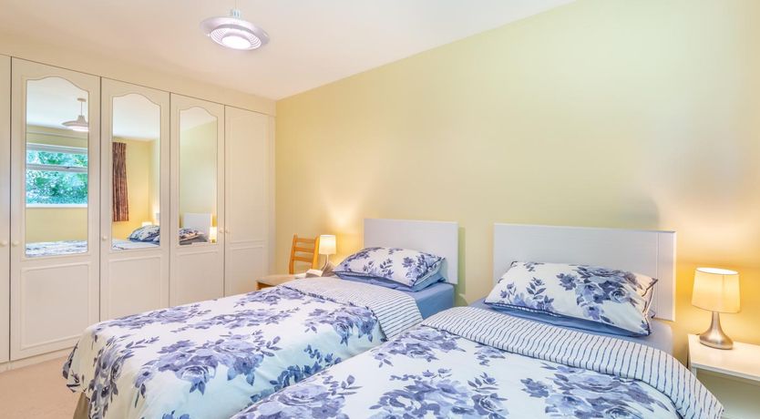 Photo of 2 Bed in Tunbridge Wells