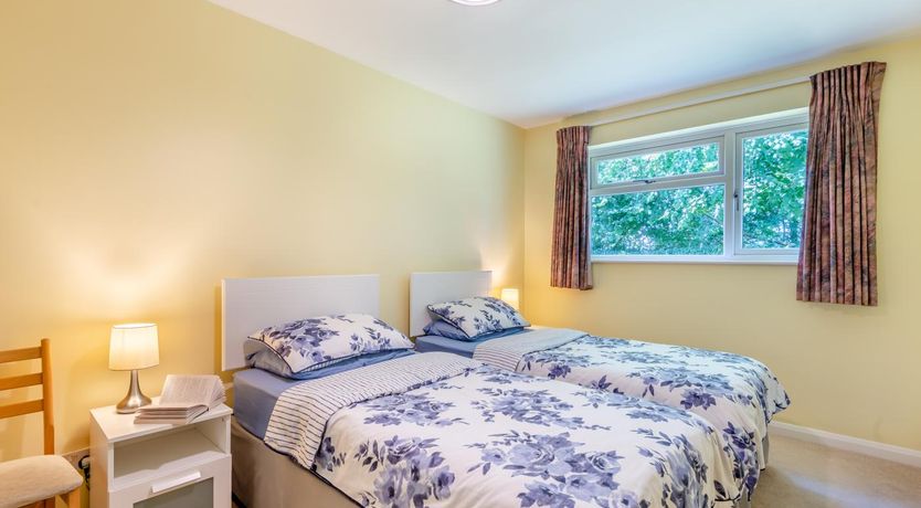Photo of 2 Bed in Tunbridge Wells