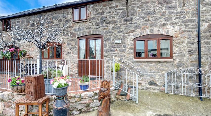 Photo of 2 Bed in Abergele