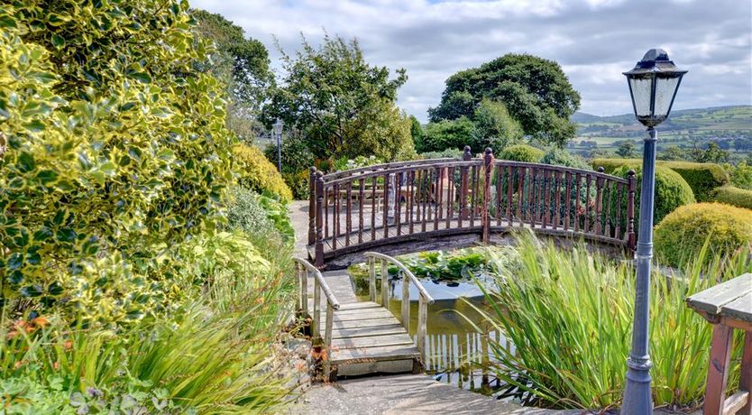 Photo of 2 Bed in Abergele