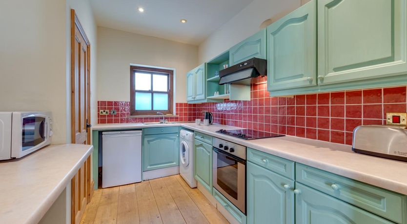 Photo of 1 Bed in Docking