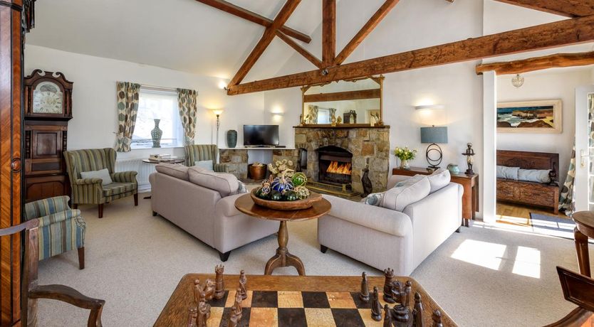 Photo of 4 Bed in Pwllheli