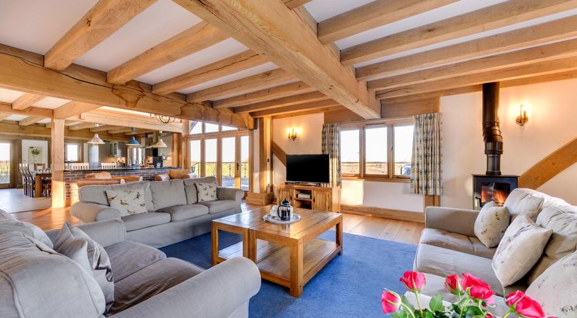 Photo of 8 Bed in Tenterden