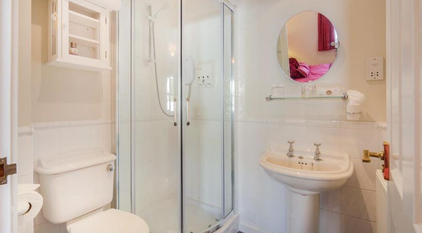 Photo of 2 Bed in Torquay