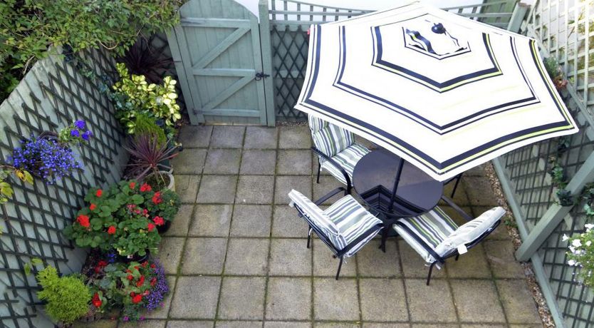 Photo of 2 Bed in Torquay