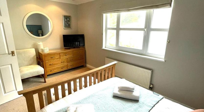 Photo of 2 Bed in Torquay