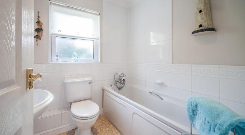 Photo of 2 Bed in Torquay