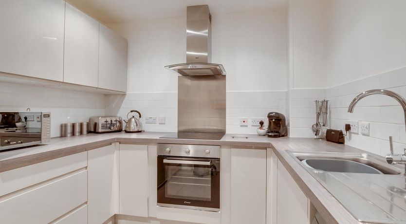 Photo of 2 Bed in Whitby