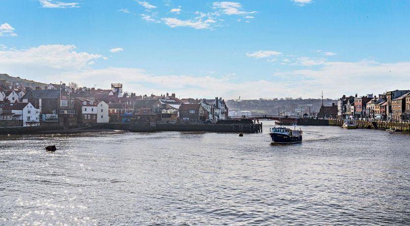 Photo of 2 Bed in Whitby