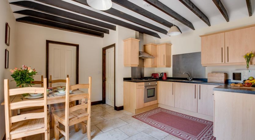 Photo of 2 Bed in Whitby