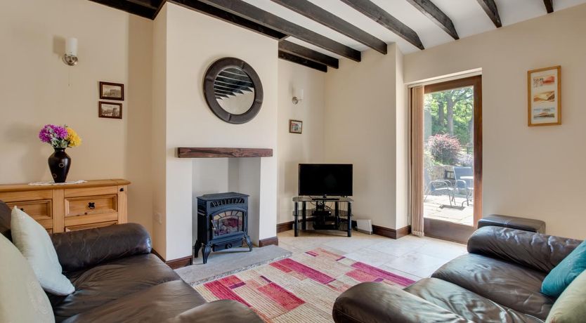 Photo of 2 Bed in Whitby