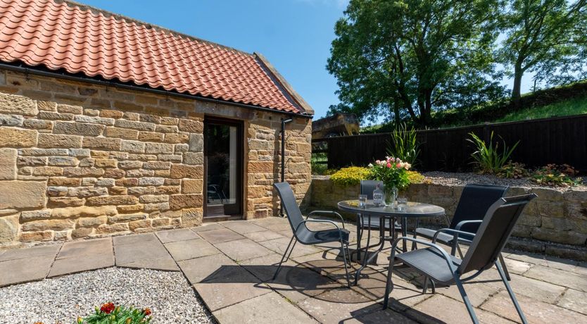 Photo of 2 Bed in Whitby