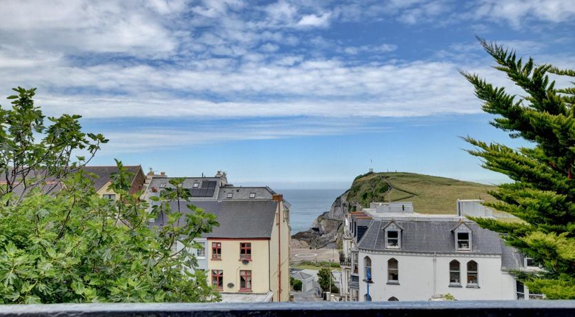Photo of 2 Bed in Ilfracombe