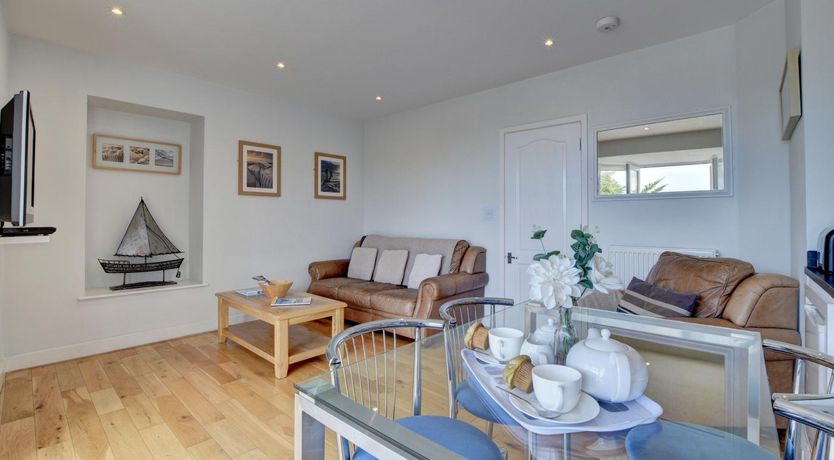 Photo of 2 Bed in Ilfracombe