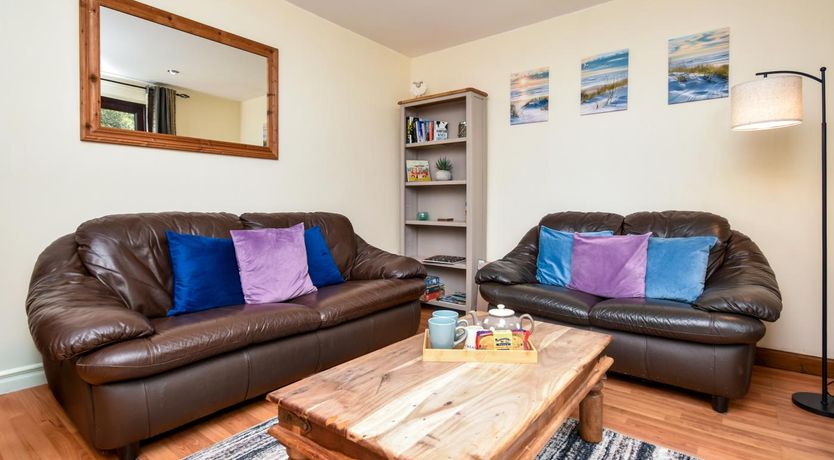 Photo of 2 Bed in Tenby