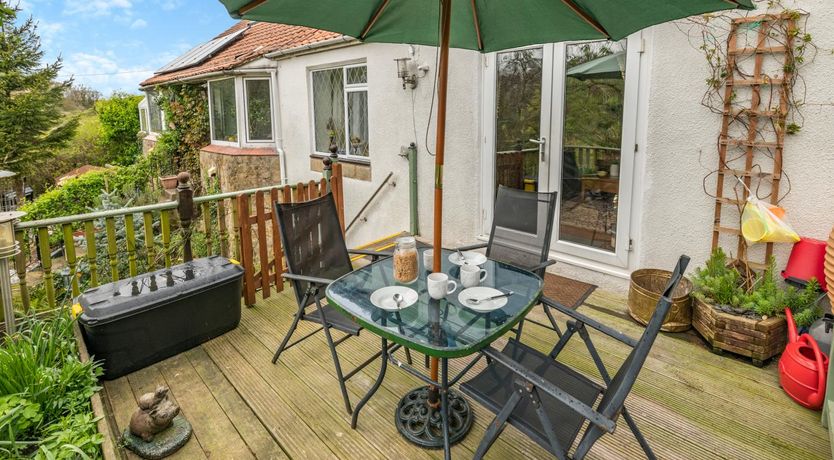 Photo of 2 Bed in Whitby