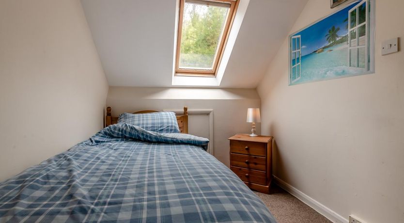 Photo of 2 Bed in Whitby