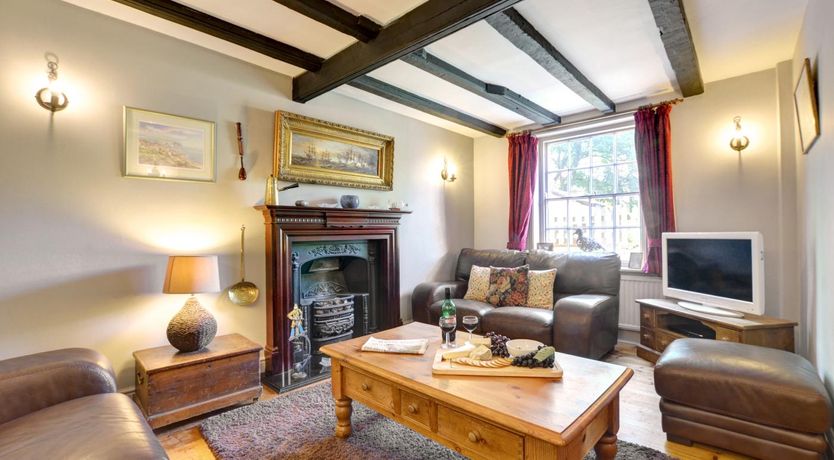 Photo of 3 Bed in Whitby