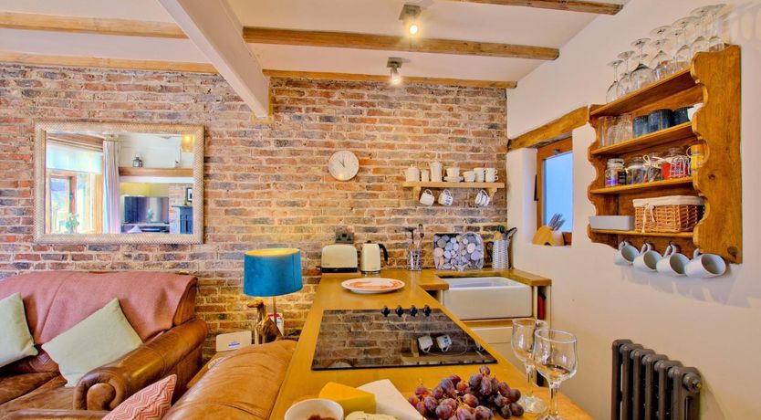 Photo of 2 Bed in Whitby