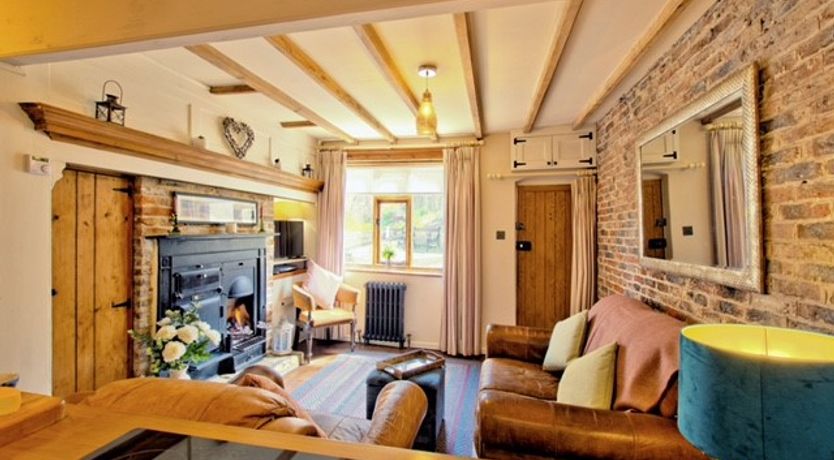 Photo of 2 Bed in Whitby