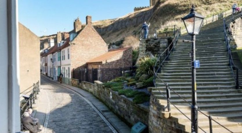 Photo of 2 Bed in Whitby