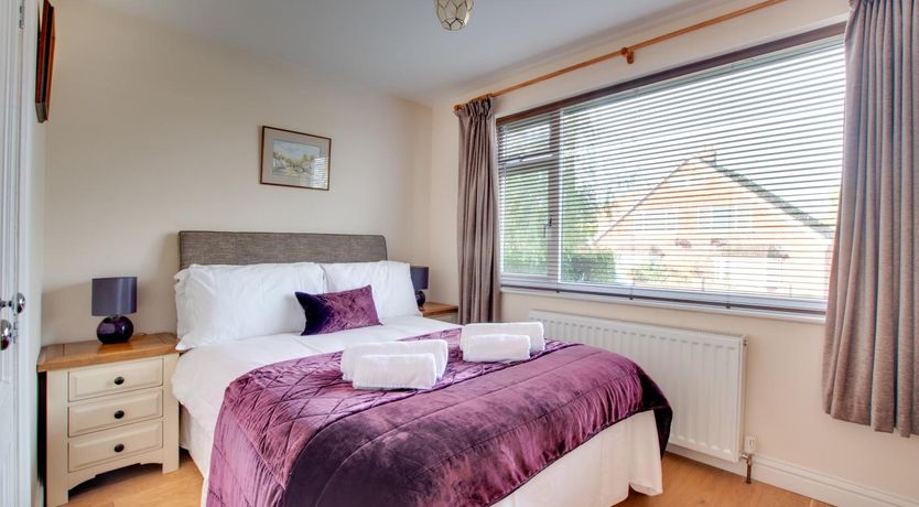 Photo of 3 Bed in Whitby