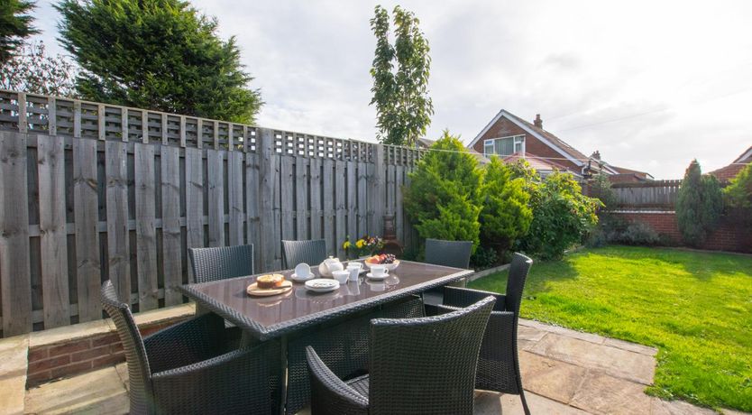 Photo of 3 Bed in Whitby