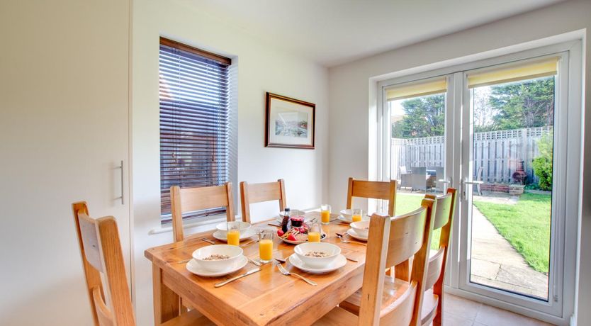 Photo of 3 Bed in Whitby