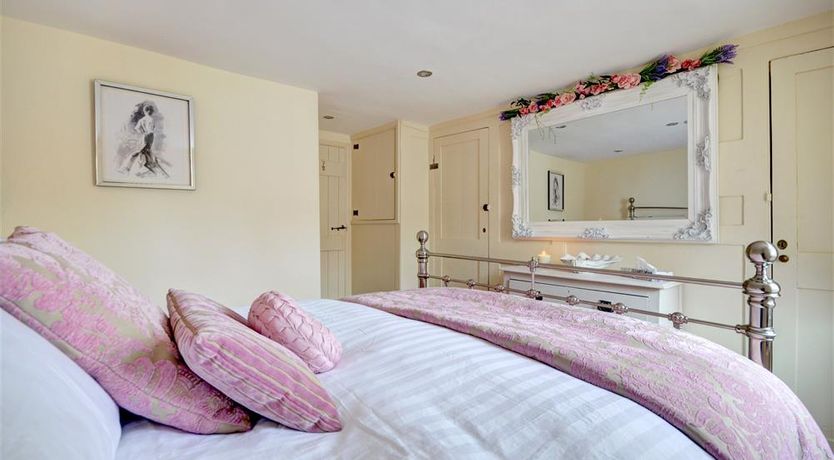 Photo of 2 Bed in Whitby