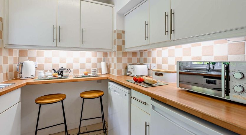 Photo of 2 Bed in Ilfracombe