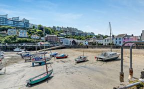 Photo of 2 Bed in Ilfracombe