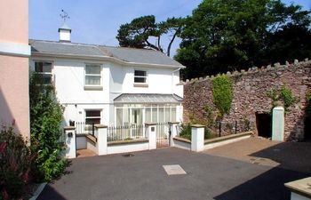 2 Bed in Torquay Holiday Home