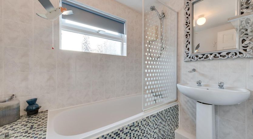 Photo of 3 Bed in Broadstairs