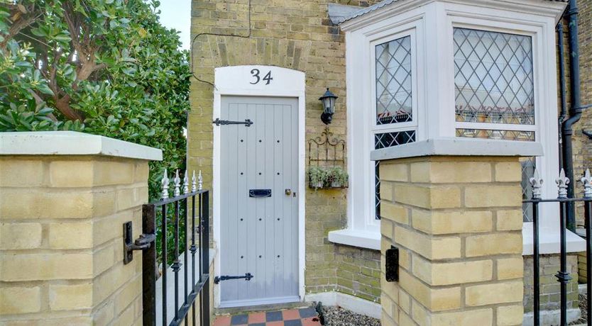 Photo of 3 Bed in Broadstairs