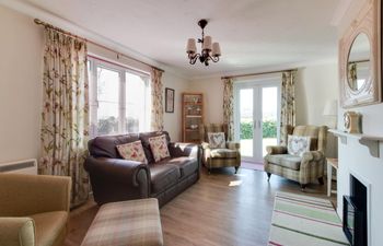 2 Bed in Langham Holiday Home