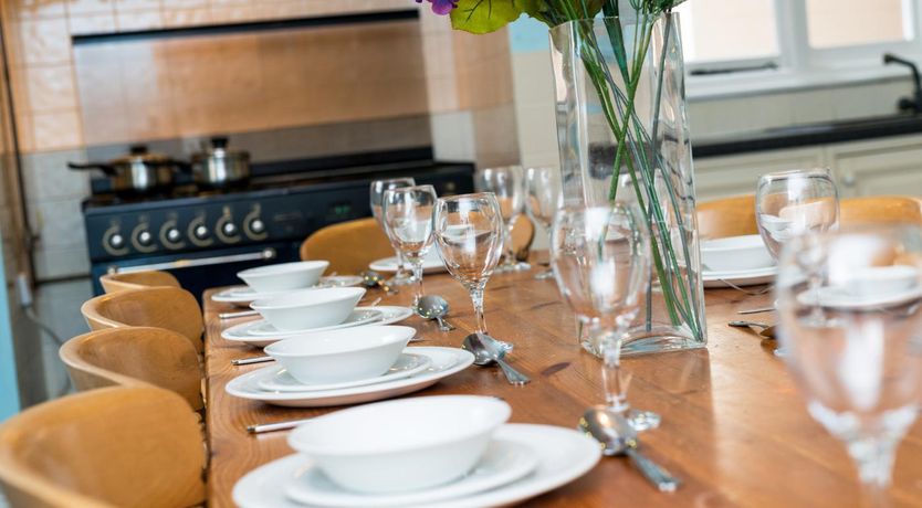 Photo of 7 Bed in Kingsbridge