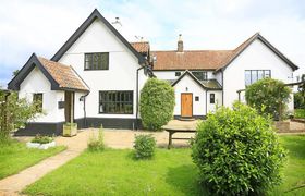 Photo of 5-bed-in-beccles