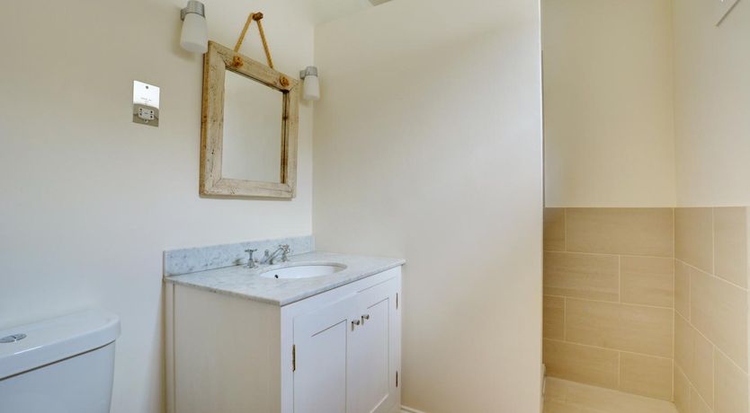 Photo of 2 Bed in Langham