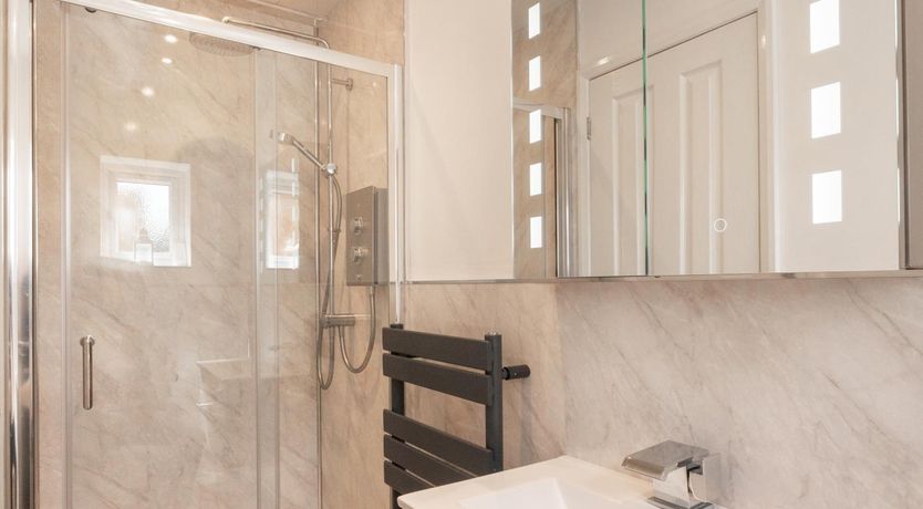 Photo of 2 Bed in Whitby