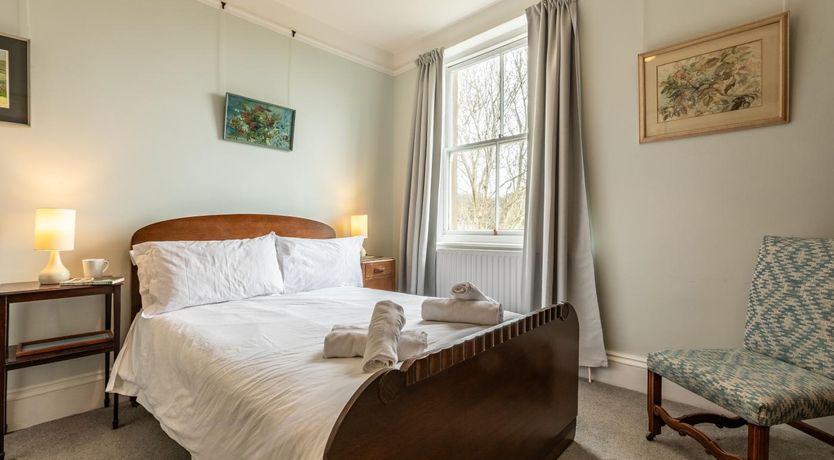 Photo of 4 Bed in Ilfracombe