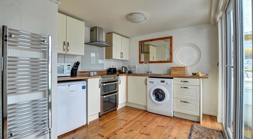 Photo of 2 Bed in Padstow