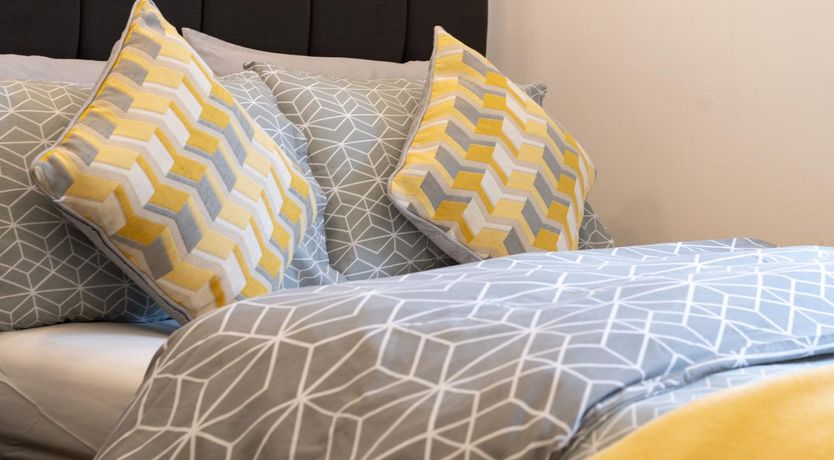 Photo of 2 Bed in Whitby