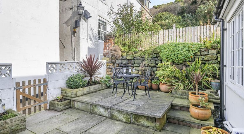 Photo of 2 Bed in Whitby