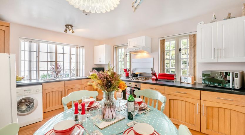 Photo of 2 Bed in Whitby