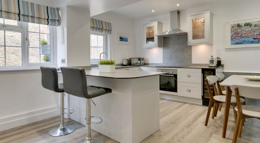 Photo of 2 Bed in Kingsbridge