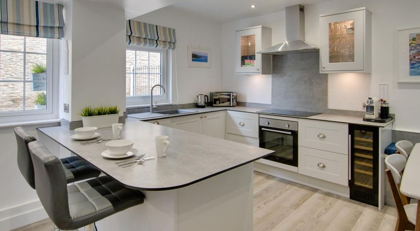 Photo of 2 Bed in Kingsbridge