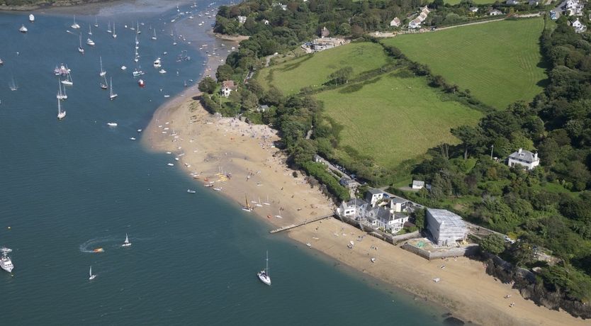 Photo of 2 Bed in Kingsbridge