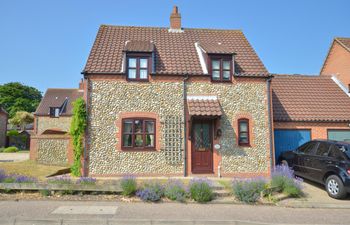 4 Bed in Wells-next-the-sea Holiday Home